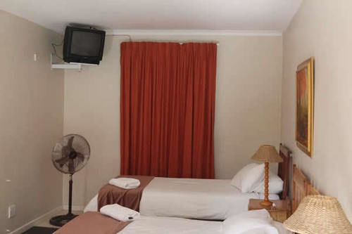 Hotel Hillcrest Manor